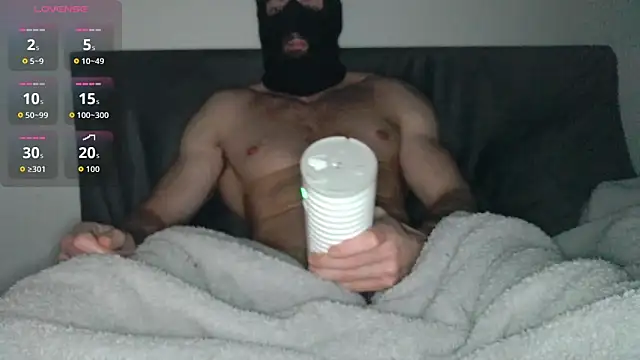 Masked Bull38 Uk online show from December 2, 2025, 1:33 am