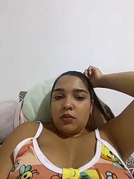 Snapshot of Sarah_Velez chatting on October 25, 2025, 2:41 am Sarah Velez online show from October 25, 2025, 2:41 am