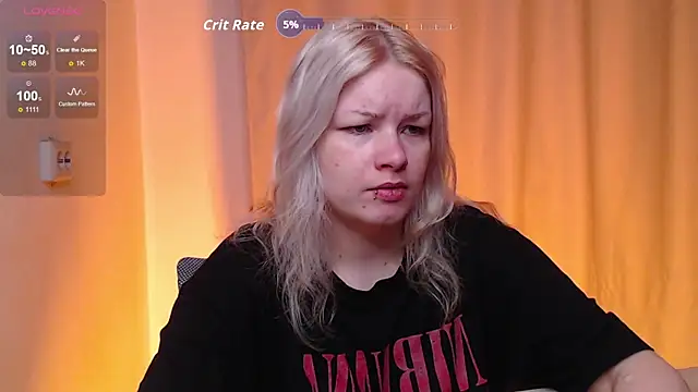 Snapshot of CherryNight6 chatting on November 5, 2025, 5:18 am CherryNight6 online show from November 5, 2025, 5:18 am