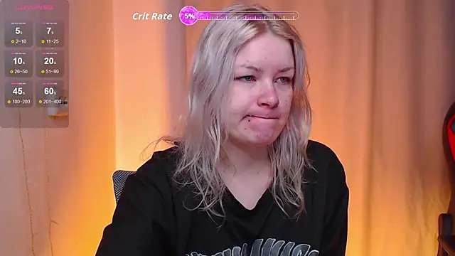 Snapshot of CherryNight6 chatting on November 6, 2025, 12:00 am CherryNight6 online show from November 6, 2025, 12:00 am