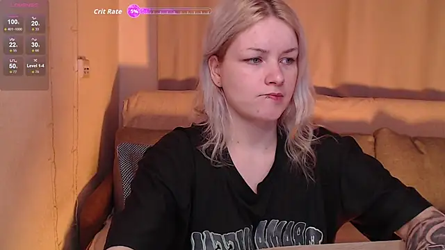 Snapshot of CherryNight6 chatting on November 25, 2025, 7:14 pm CherryNight6 online show from November 25, 2025, 7:14 pm