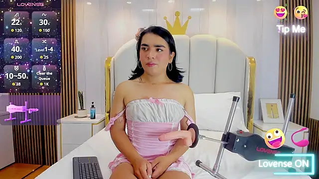 Snapshot of SweetKata_ chatting on November 7, 2025, 7:36 pm SweetKata online show from November 7, 2025, 7:36 pm