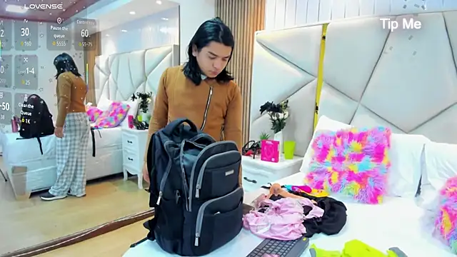 Snapshot of SweetKata_ chatting on December 14, 2025, 11:48 am SweetKata online show from December 14, 2025, 11:48 am