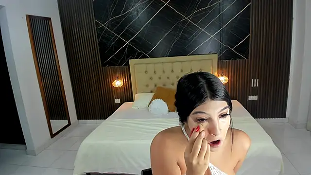 Snapshot of Milu_17 chatting on November 20, 2025, 10:59 am Milu 17 online show from November 20, 2025, 10:59 am