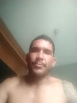 Snapshot of BruninhoRecife chatting on October 23, 2025, 2:16 pm BruninhoRecife online show from October 23, 2025, 2:16 pm