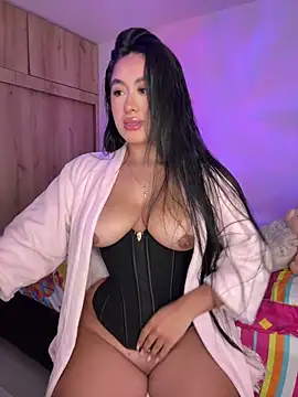 Snapshot of CHEL_21 chatting on November 18, 2025, 10:36 pm CHEL 21 online show from November 18, 2025, 10:36 pm