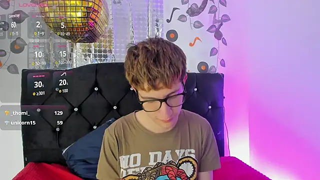 Erick Taylor3 online show from October 30, 2025, 5:35 pm