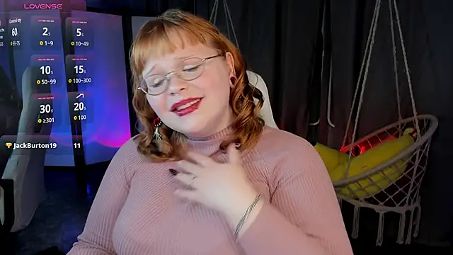 Snapshot of LottieReed chatting on November 29, 2025, 4:54 pm LottieReed online show from November 29, 2025, 4:54 pm