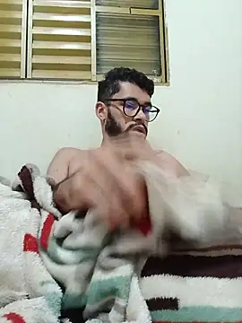 FerrariniHott online show from November 14, 2025, 8:02 am