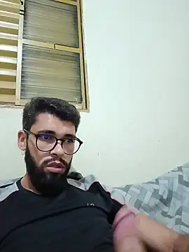 FerrariniHott online show from November 24, 2025, 7:41 am