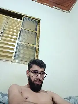 FerrariniHott online show from November 25, 2025, 5:07 am