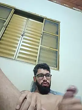 FerrariniHott online show from December 1, 2025, 7:24 am