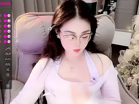 Monica-666888- online show from October 31, 2025, 6:47 am