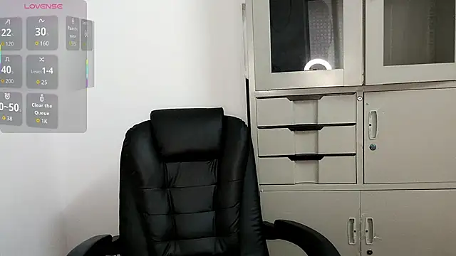 Ella-61 online show from October 31, 2025, 12:22 am