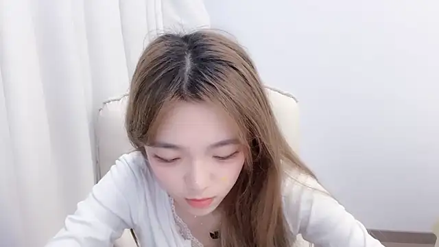 babyting-888- online show from December 4, 2025, 1:42 pm