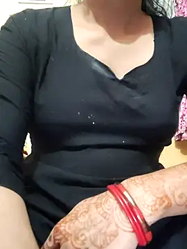 Snapshot of Pyaar_Ki_Pooja chatting on November 6, 2025, 3:29 am Pyaar Ki Pooja online show from November 6, 2025, 3:29 am