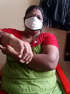 sreemamitha9 online show from November 18, 2025, 7:02 am