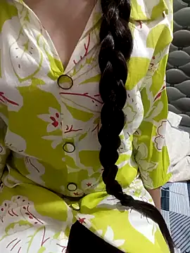 Snapshot of Amisha_Lovely chatting on December 5, 2025, 6:00 am Amisha Lovely online show from December 5, 2025, 6:00 am