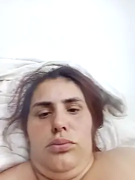 blanca24325 online show from November 18, 2025, 4:44 pm