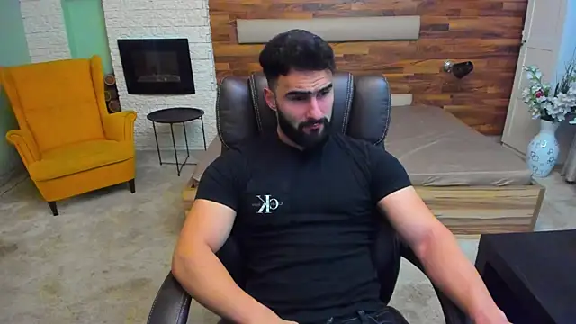 Snapshot of MicahLane chatting on November 26, 2025, 5:19 am MicahLane online show from November 26, 2025, 5:19 am