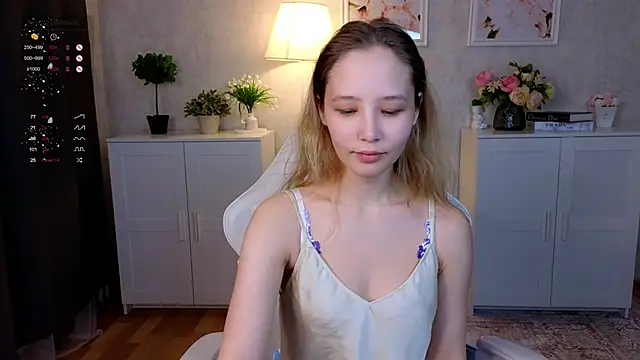 Snapshot of insaneinsomnia chatting on November 10, 2025, 9:19 am insaneinsomnia online show from November 10, 2025, 9:19 am