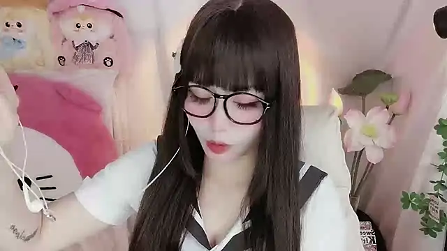 -zhuzhu-999- online show from December 16, 2025, 1:27 pm