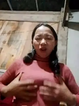 TRIEUTRIEU20 online show from December 3, 2025, 9:24 pm