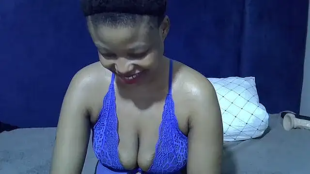 Snapshot of Bracylia chatting on November 7, 2025, 9:48 pm Bracylia online show from November 7, 2025, 9:48 pm