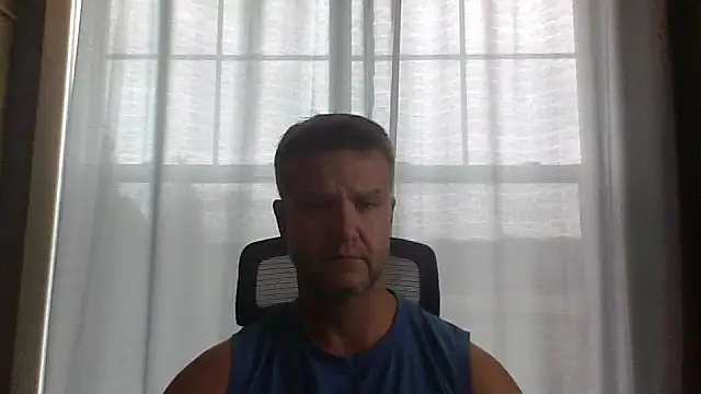 Snapshot of 45andfit1 chatting on October 29, 2025, 1:46 pm 45andfit1 online show from October 29, 2025, 1:46 pm