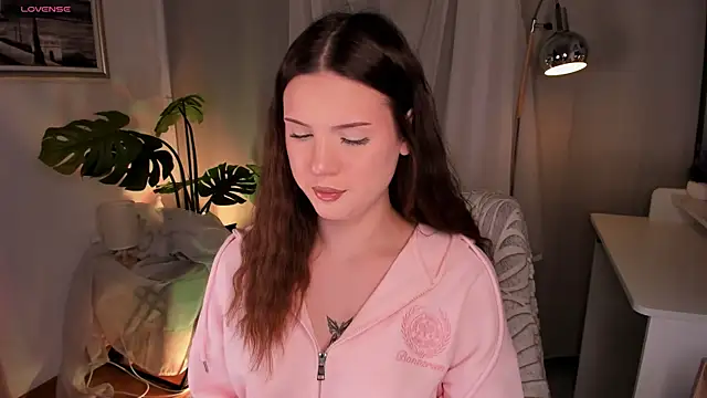 AustinClowerd online show from December 14, 2025, 7:14 am