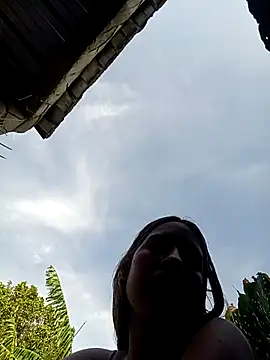 virgin-shy online show from November 11, 2025, 1:33 pm