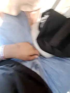 Snapshot of chrisxxc chatting on October 28, 2025, 12:41 pm chrisxxc online show from October 28, 2025, 12:41 pm