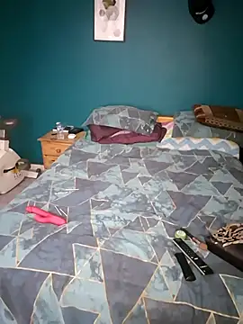 Snapshot of BubblesLovexox chatting on November 18, 2025, 10:47 pm BubblesLovexox online show from November 18, 2025, 10:47 pm