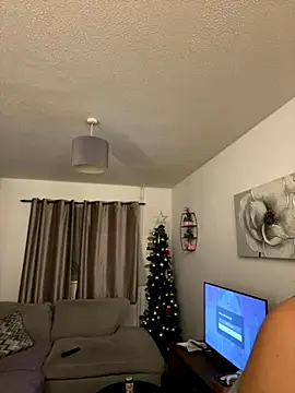 Snapshot of BubblesLovexox chatting on December 5, 2025, 6:48 pm BubblesLovexox online show from December 5, 2025, 6:48 pm