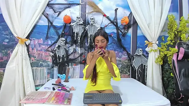 Snapshot of salome_mio chatting on October 29, 2025, 7:59 pm salome mio online show from October 29, 2025, 7:59 pm