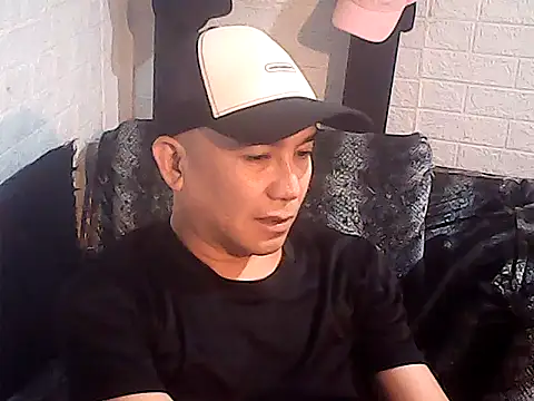 yourasiandesire69 online show from November 30, 2025, 10:14 pm