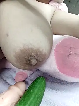 Big booobs8 online show from November 12, 2025, 2:23 am