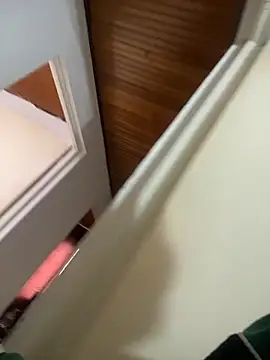 Snapshot of Kloe_Novoa chatting on November 19, 2025, 1:11 pm Kloe Novoa online show from November 19, 2025, 1:11 pm