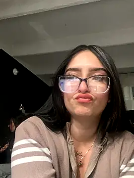 Snapshot of Kloe_Novoa chatting on November 22, 2025, 12:42 am Kloe Novoa online show from November 22, 2025, 12:42 am