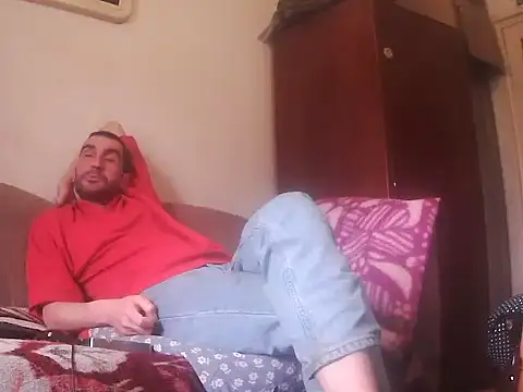 Snapshot of alin42xx chatting on November 10, 2025, 8:02 am alin42xx online show from November 10, 2025, 8:02 am