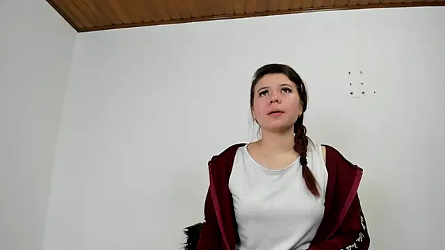 Vanessa Martinz online show from October 30, 2025, 12:17 pm