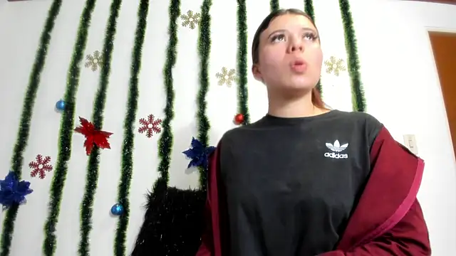 Vanessa Martinz online show from December 5, 2025, 12:25 pm