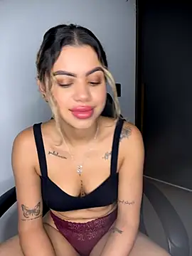 Alanna-foxx online show from November 9, 2025, 12:09 am