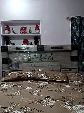 Snapshot of Best_couple2001 chatting on November 18, 2025, 6:51 am Best couple2001 online show from November 18, 2025, 6:51 am