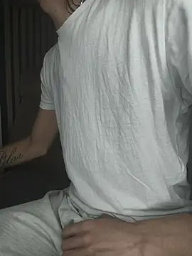 Snapshot of findomhot chatting on November 23, 2025, 12:16 pm findomhot online show from November 23, 2025, 12:16 pm