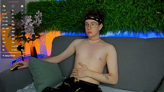 Teddy Parker online show from December 14, 2025, 4:34 pm