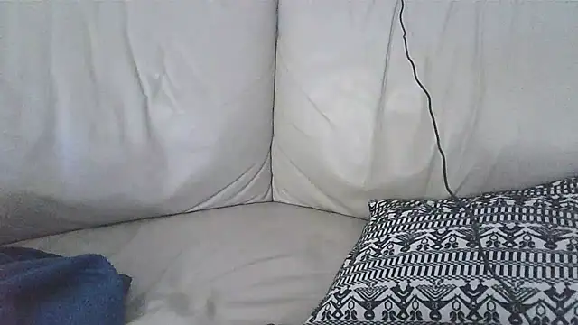 Snapshot of Evasionee chatting on November 10, 2025, 7:35 pm Evasionee online show from November 10, 2025, 7:35 pm