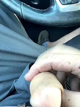 Quickcum2201 online show from November 17, 2025, 6:57 pm