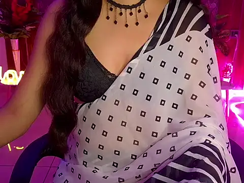 Snapshot of Misha_01 chatting on December 16, 2025, 8:14 pm Misha 01 online show from December 16, 2025, 8:14 pm