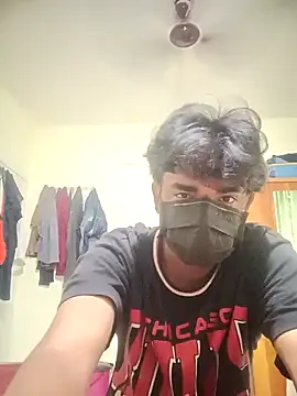 Snapshot of kriZ08 chatting on November 1, 2025, 5:31 am kriZ08 online show from November 1, 2025, 5:31 am